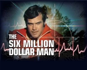 Lee Majors is Steve Austin in The Six Million Dollar Man